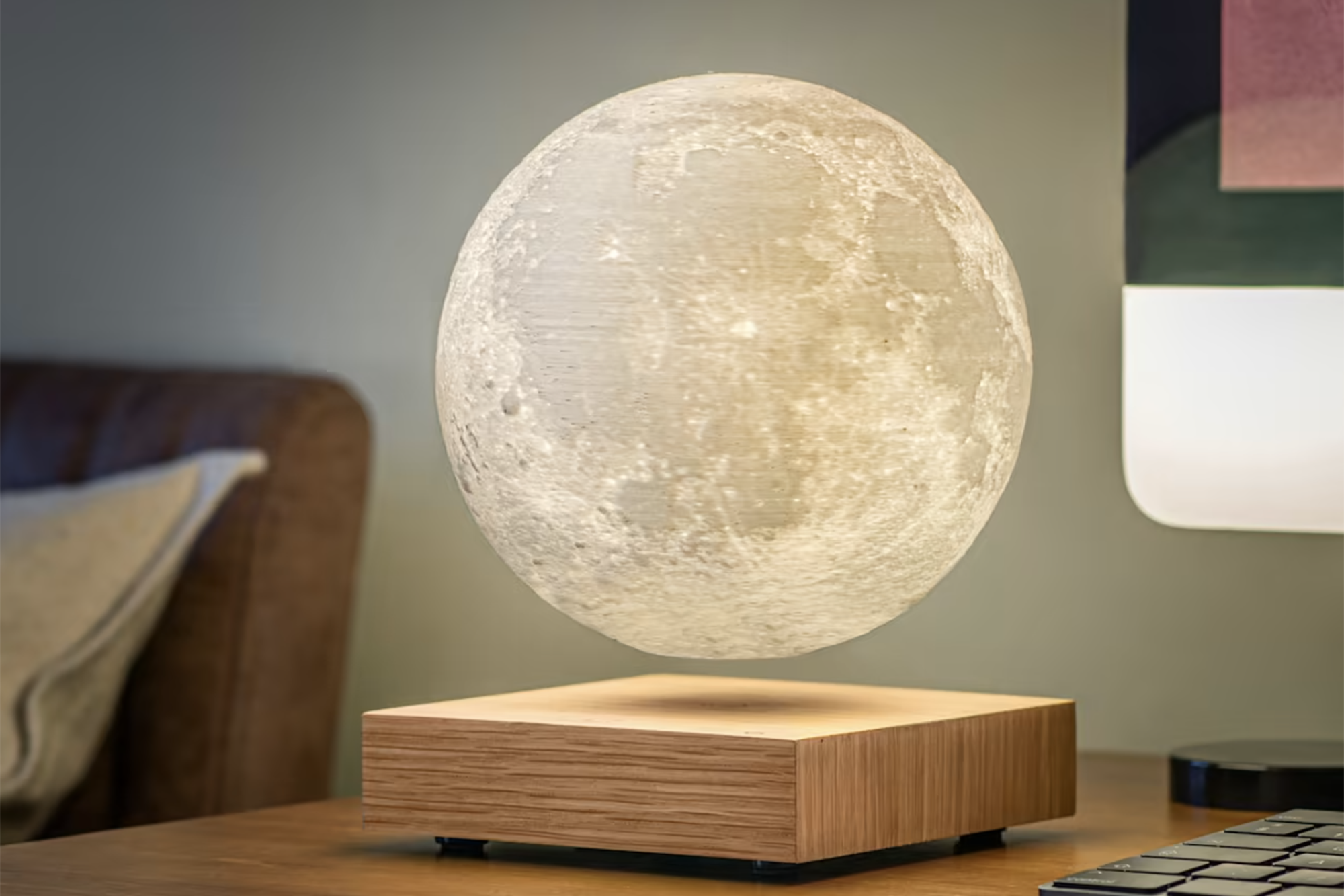 Bespoke Post Smart Moon Lamp
