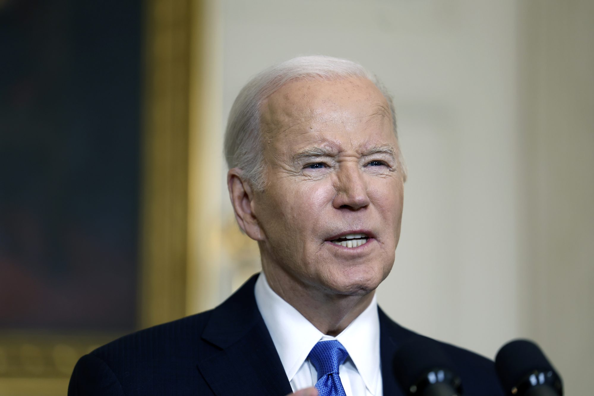 Robert Hur argues Biden is too old and forgetful to be held accountable for his actions.